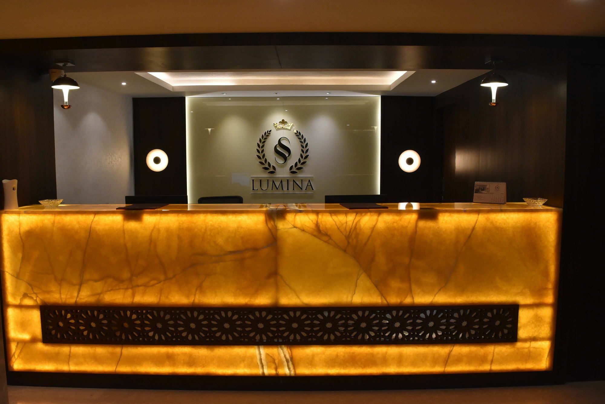 Ss Lumina Hotel Bangalore Exterior foto